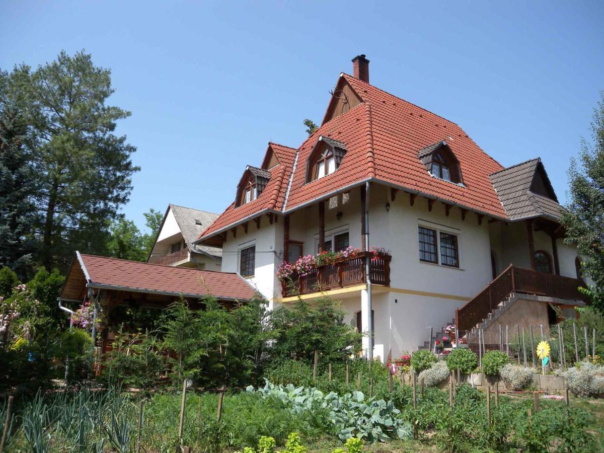 Apartment In Fonyod/Balaton 18583 Bagian luar foto